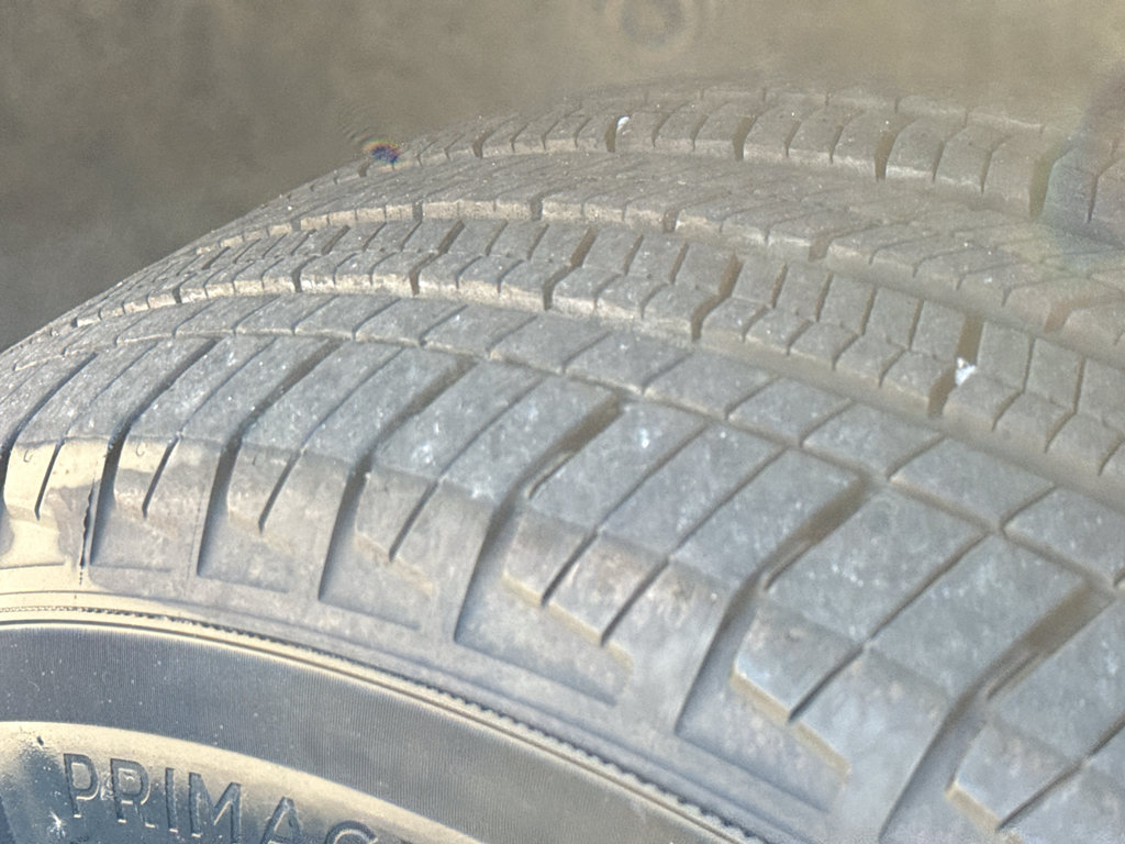 Used 2024 Jeep Grand Cherokee Altitude AWD/4WD image 9