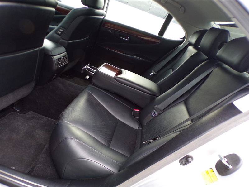 Used 2009 Lexus LS 460 AWD image 28