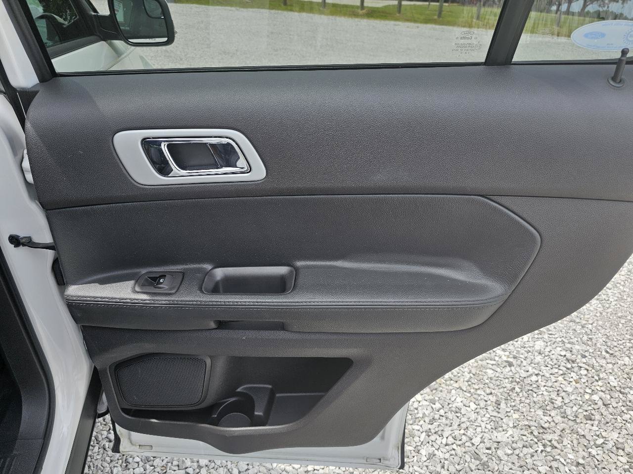 Used 2012 Ford Explorer Limited FWD image 34