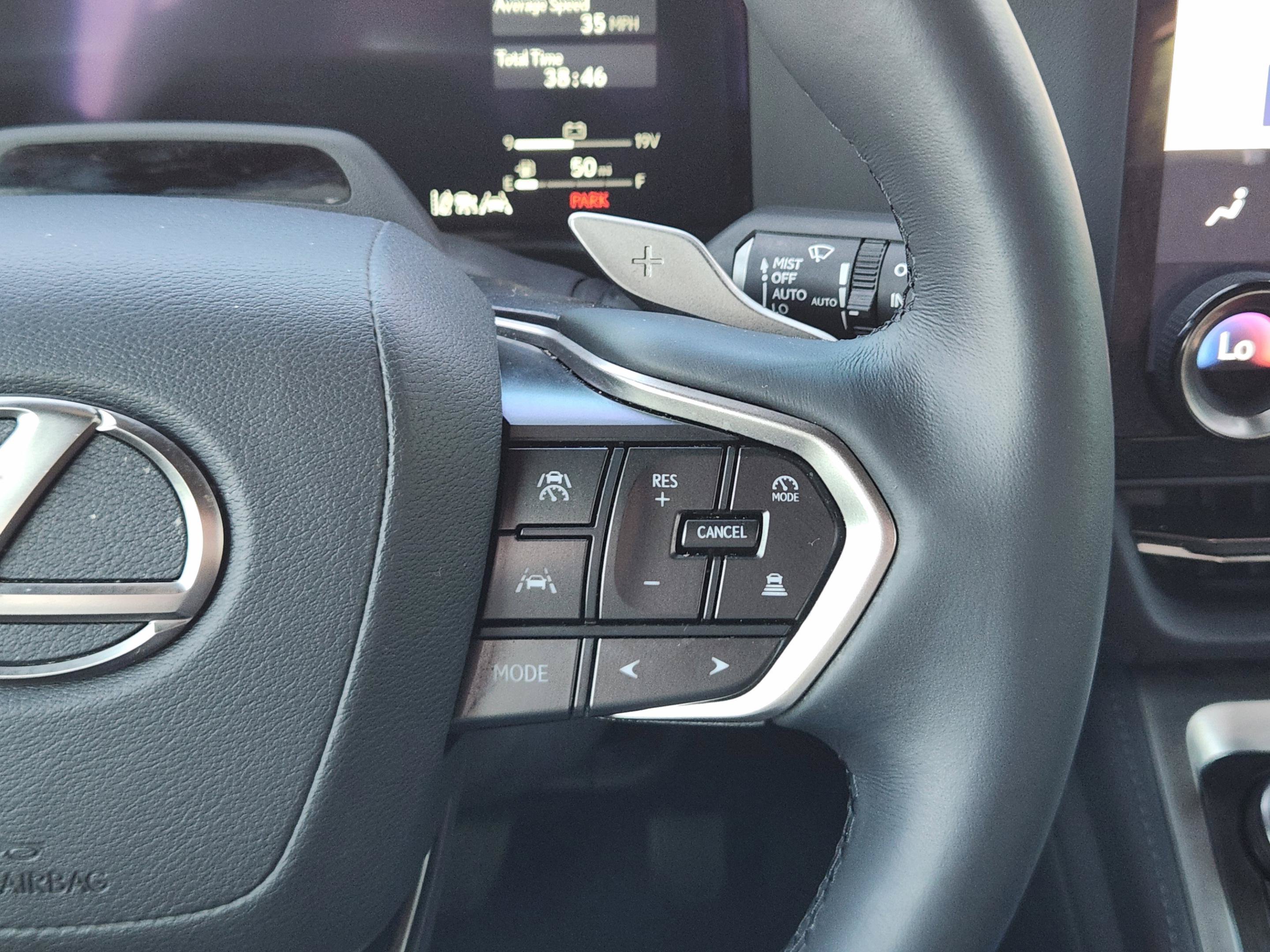 Used 2024 Lexus GX 550 w/ Cold Area Package AWD/4WD image 17