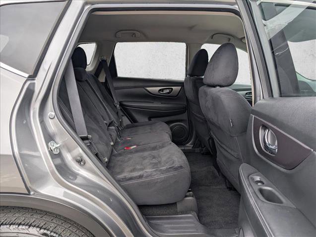 Used 2016 Nissan Rogue S w/ Appearance Package image 17