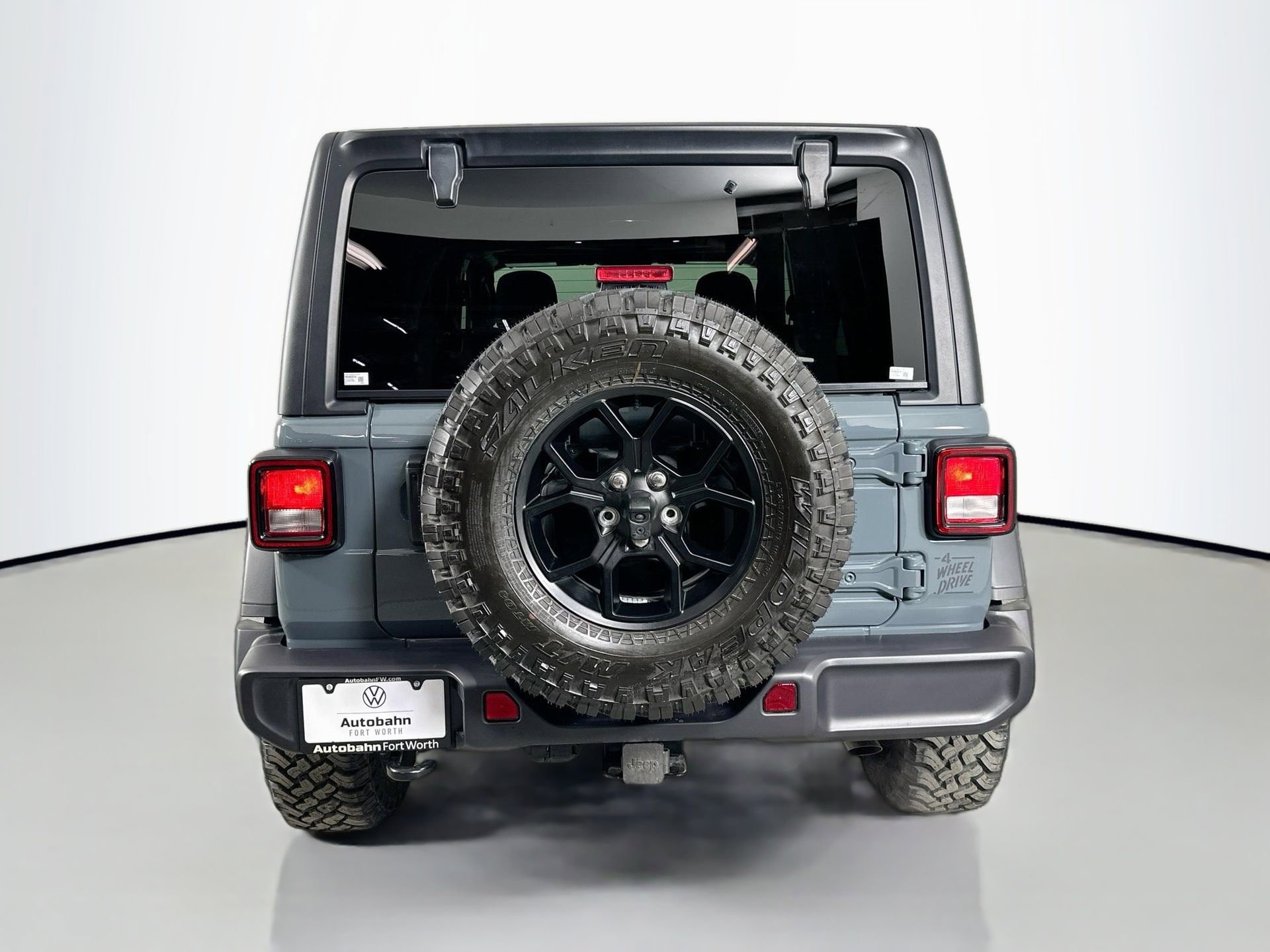 Used 2026 Jeep Wrangler Willys image 7