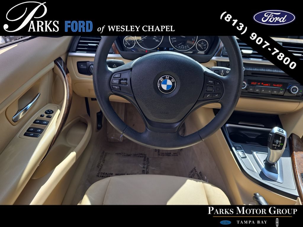 Used 2015 BMW 320i Sedan RWD image 11