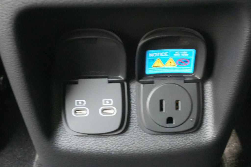 New 2025 Genesis GV80 2.5T Select image 31