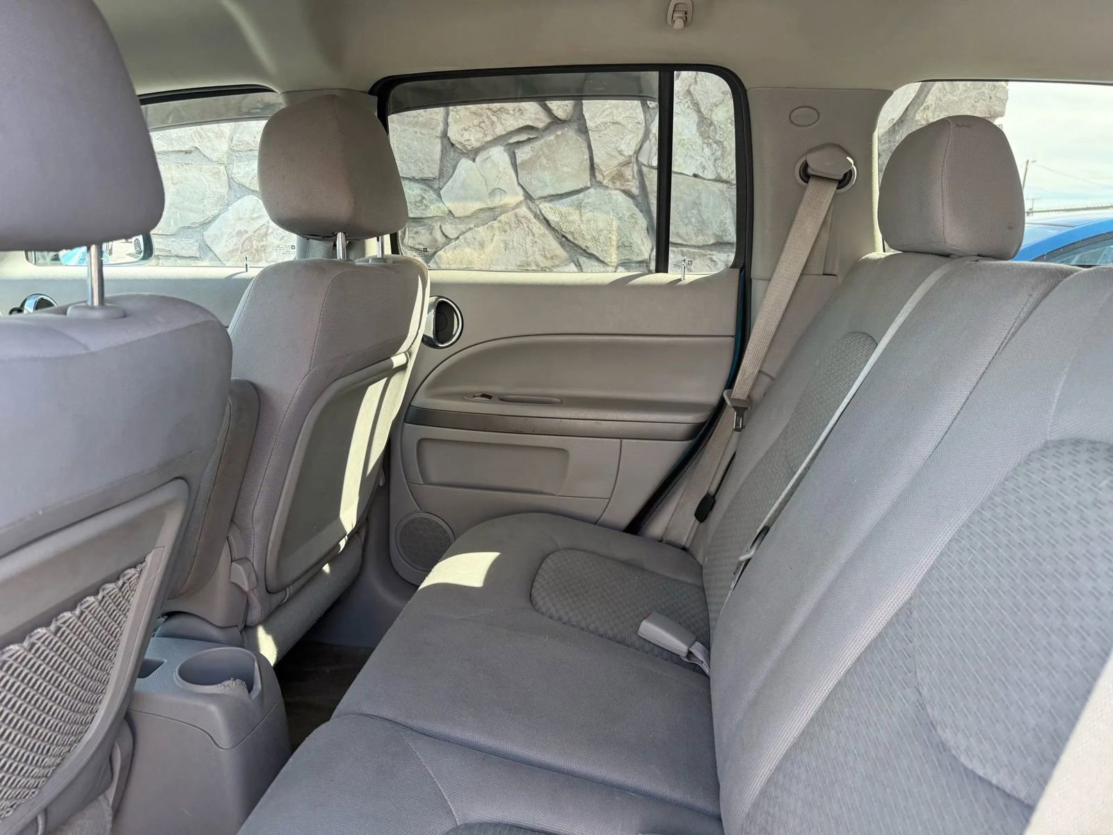 Used 2010 Chevrolet HHR LT image 9