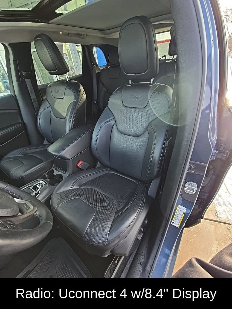 Used 2019 Jeep Cherokee Limited image 13