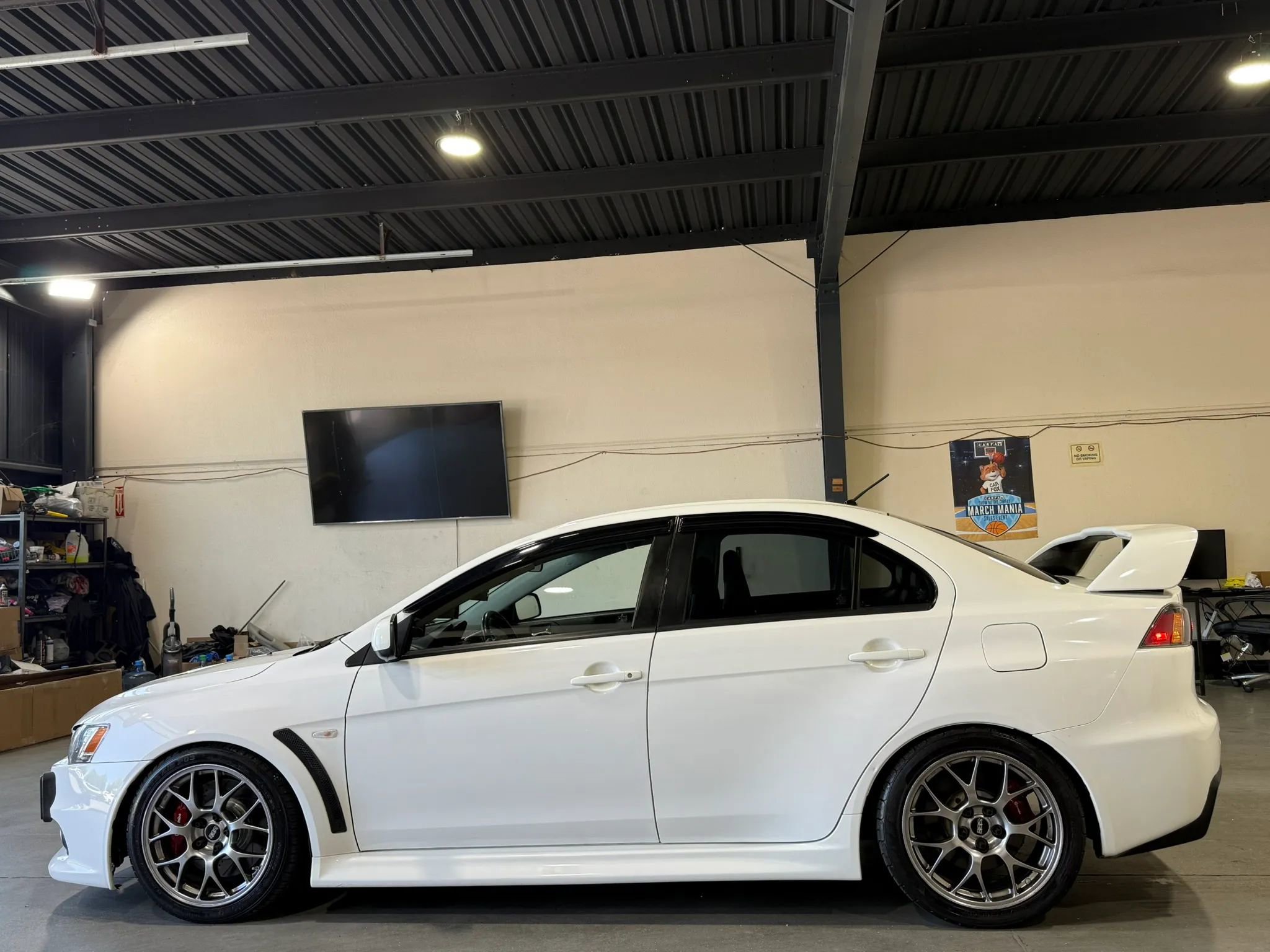 Used 2013 Mitsubishi Lancer Evolution MR AWD/4WD image 5