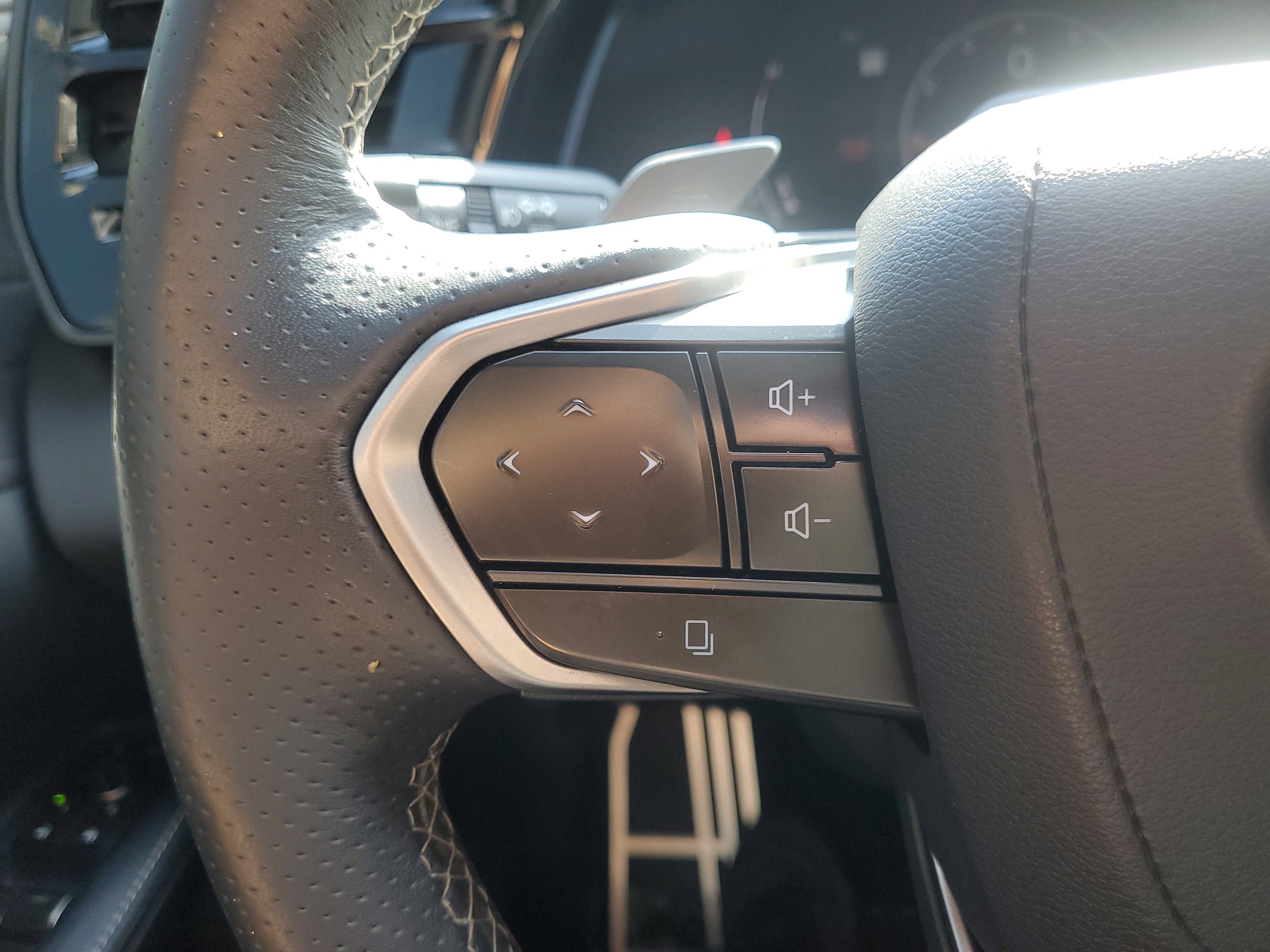 Used 2024 Lexus RX 350 F Sport w/ Convenience Package image 27