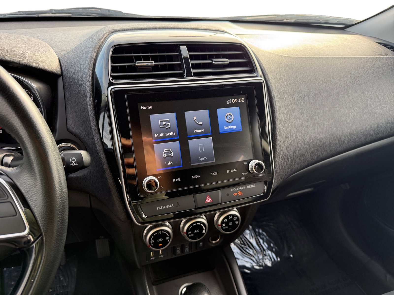 Used 2024 Mitsubishi Outlander Sport SE AWD/4WD image 12