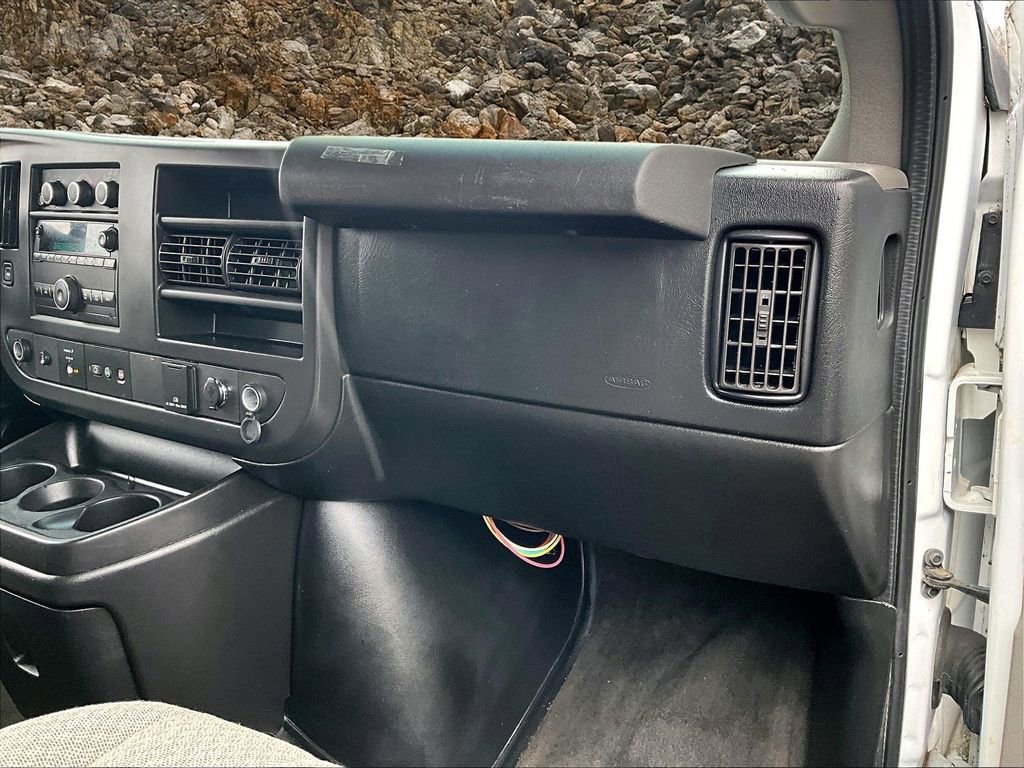 Used 2018 Chevrolet Express 3500 LT w/ LT Preferred Equipment Group image 14