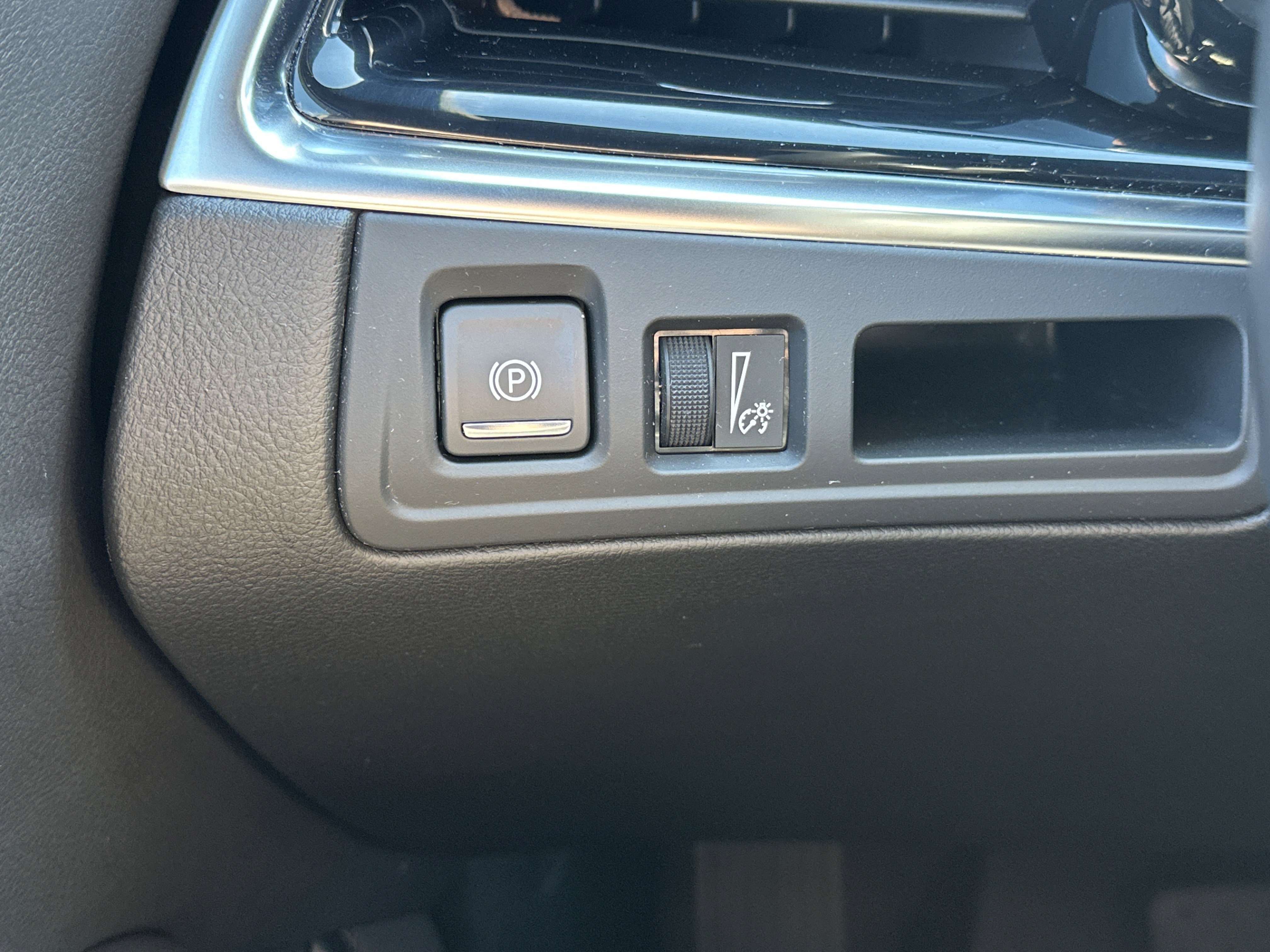 Used 2022 Cadillac XT6 Luxury FWD image 29