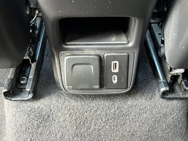 Used 2022 Chevrolet TrailBlazer LT FWD image 35