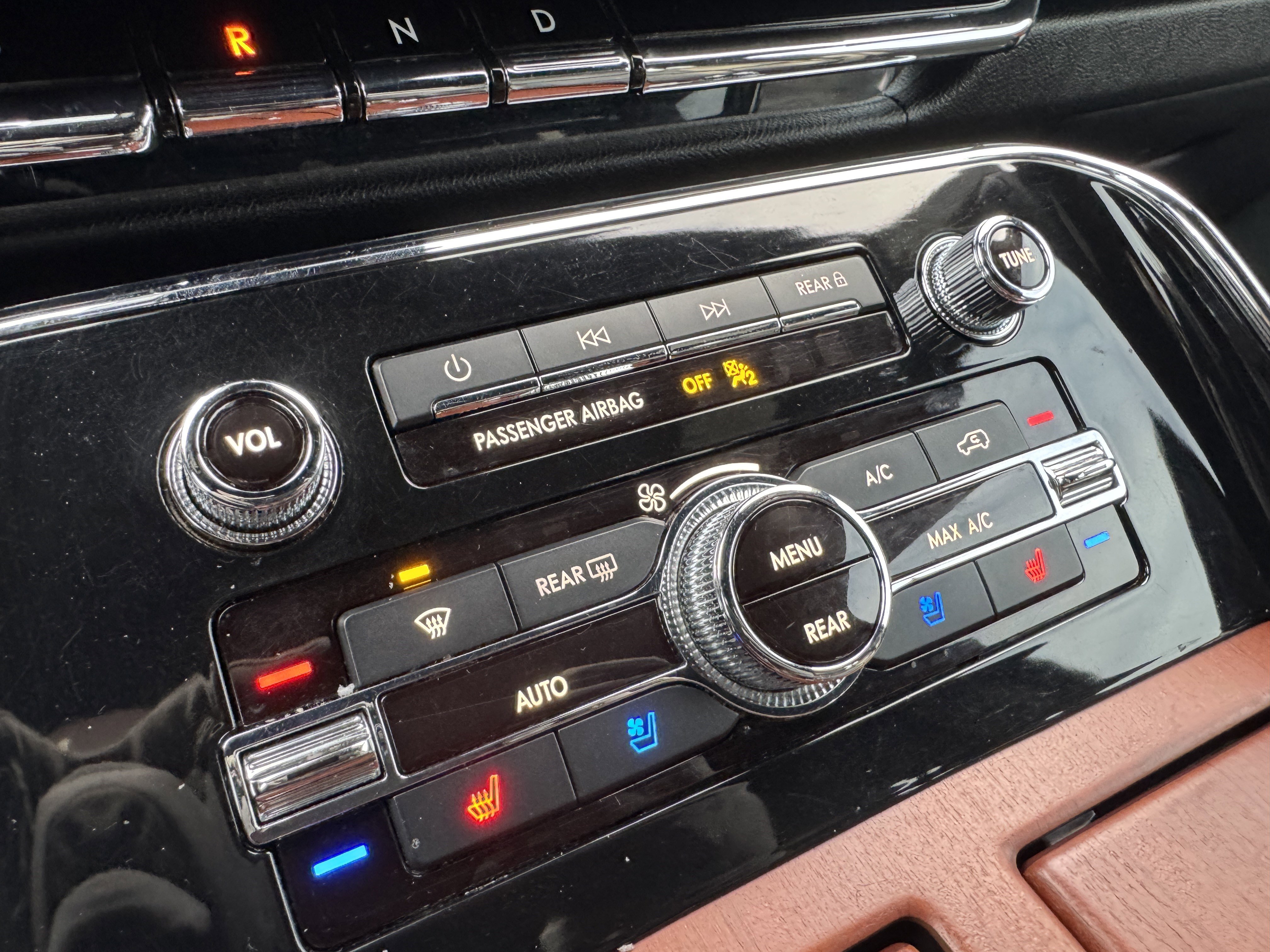 Used 2020 Lincoln Navigator L Reserve w/ Luxury Package image 31