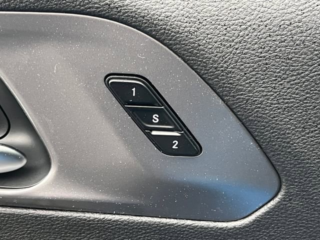 New 2026 Chrysler Pacifica Select AWD/4WD image 16