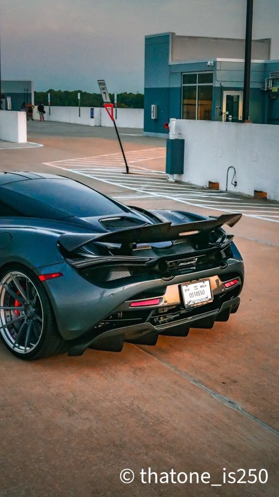 Used 2019 McLaren 720S Performance RWD image 13