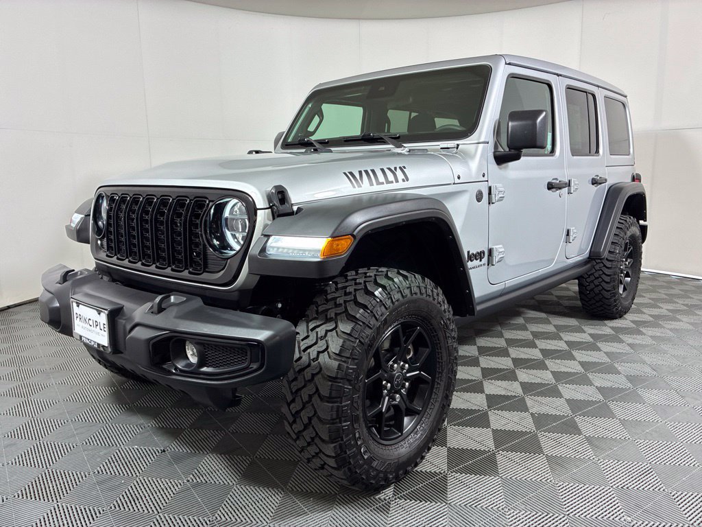 Used 2024 Jeep Wrangler Unlimited Sport AWD/4WD image 2