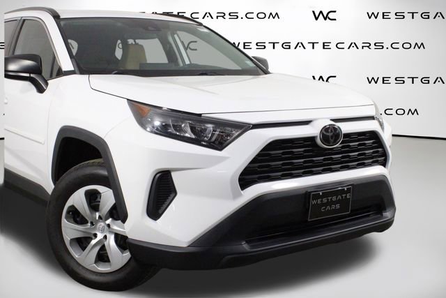 Used 2020 Toyota RAV4 LE w/ All Weather Liner Package image 40