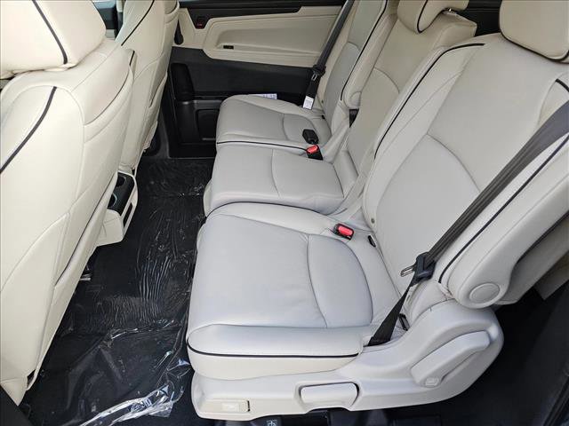 New 2026 Honda Odyssey Touring image 10
