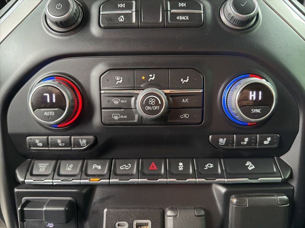 Used 2022 Chevrolet Silverado 2500 LTZ w/ LTZ Convenience Package image 45