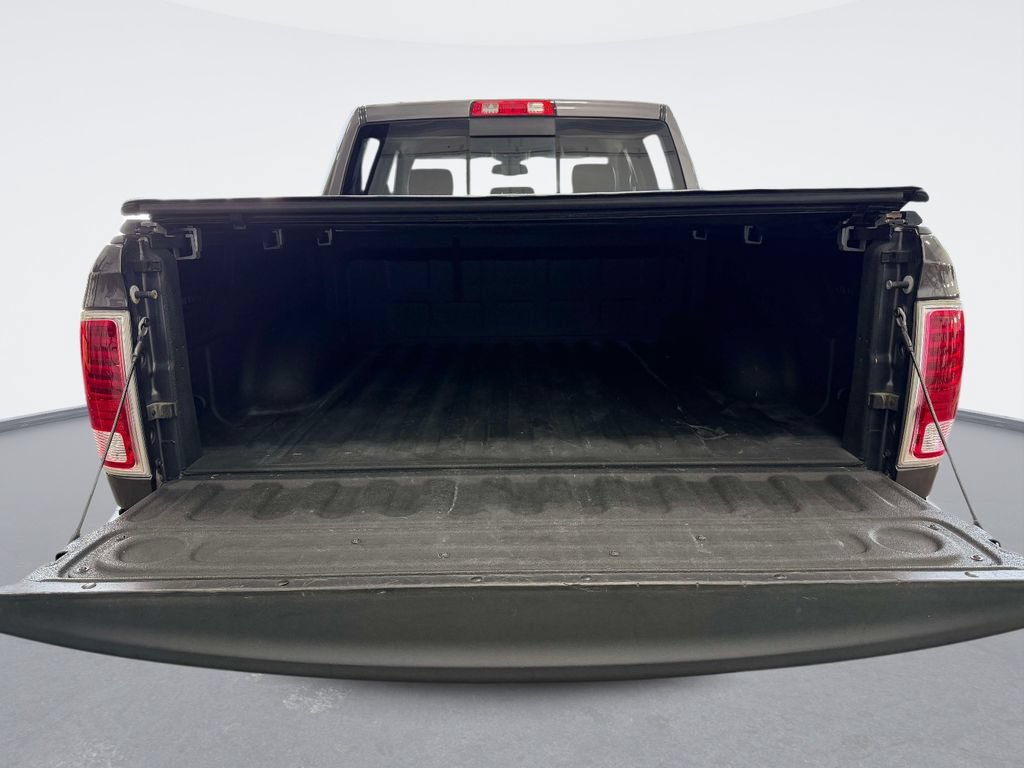 Used 2017 RAM 1500 Laramie AWD/4WD image 6