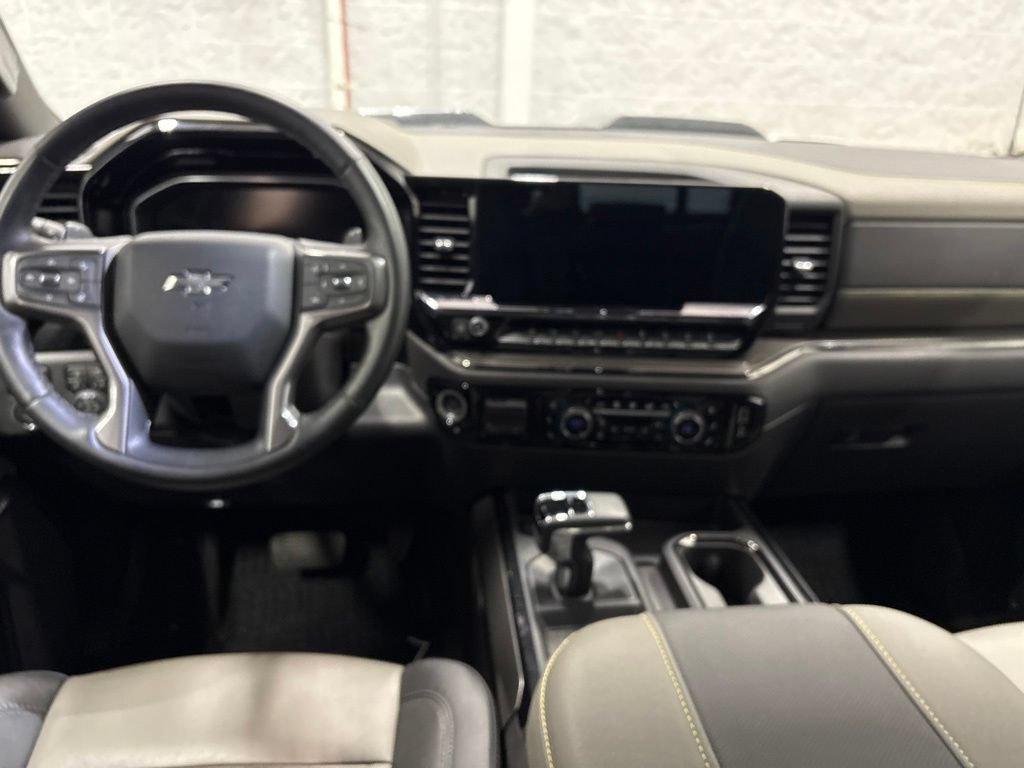 Used 2024 Chevrolet Silverado 1500 ZR2 AWD/4WD image 13