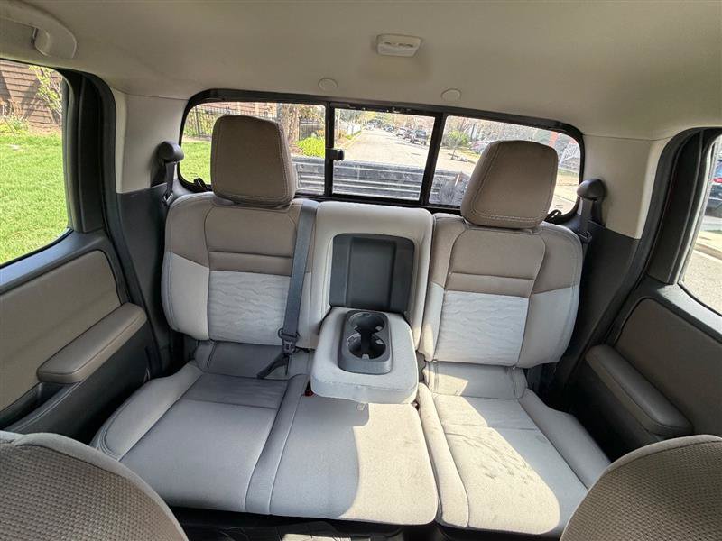Used 2022 Nissan Frontier SV RWD image 39