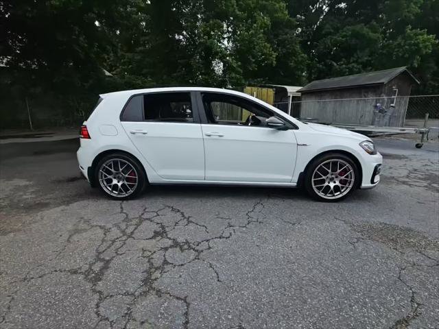 Used 2018 Volkswagen GTI SE w/ SE Leather Package FWD image 7