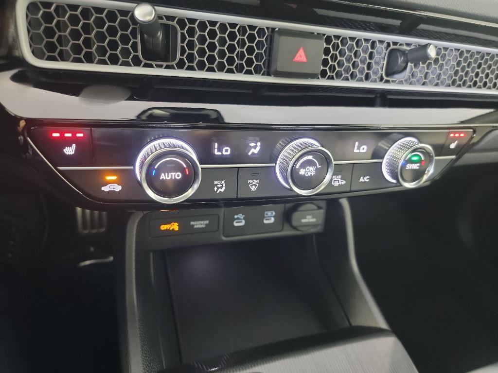 Certified 2025 Honda Civic Sport image 31