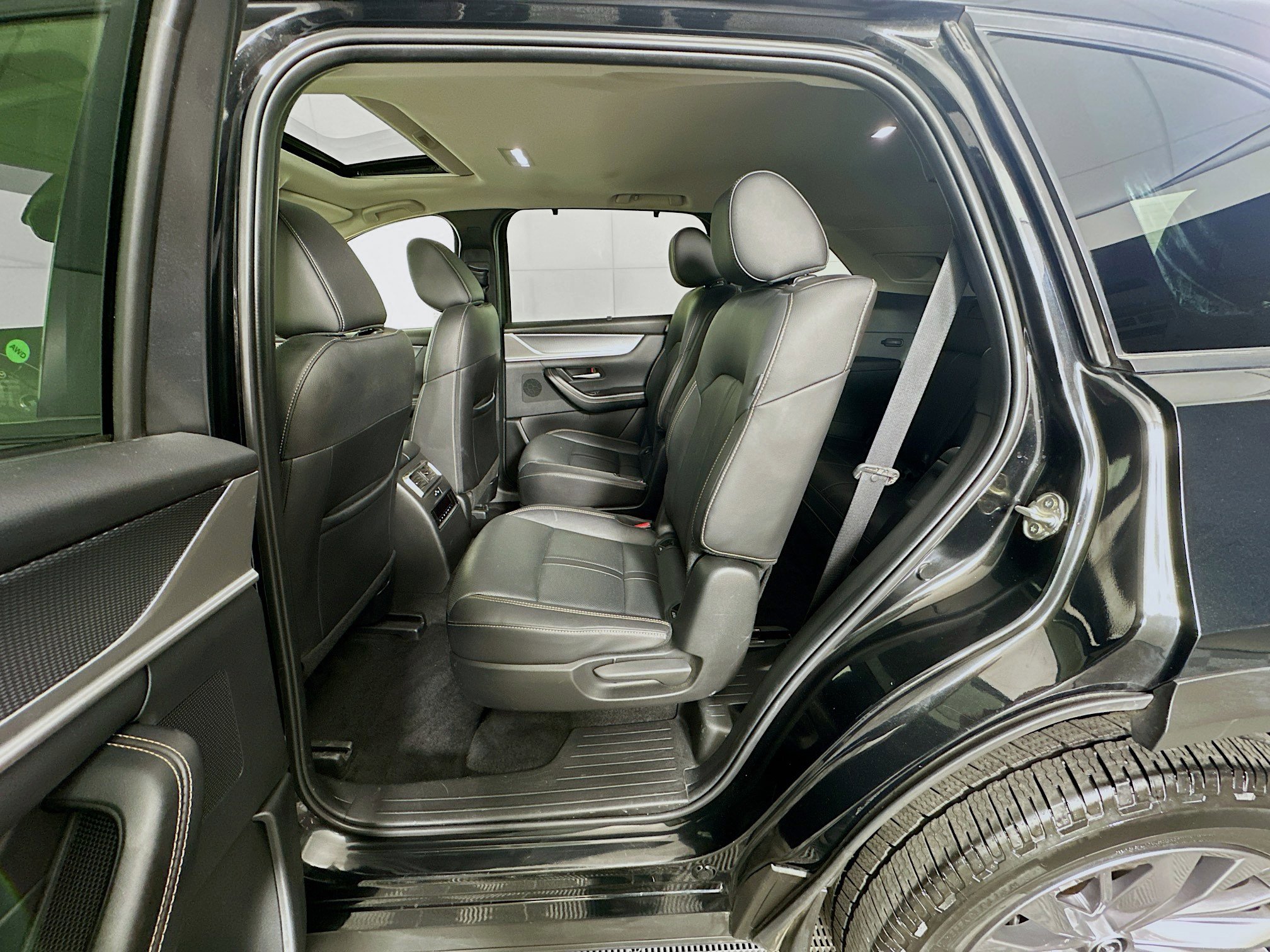 Used 2025 MAZDA CX-90 3.3 Turbo w/ Preferred Package image 29