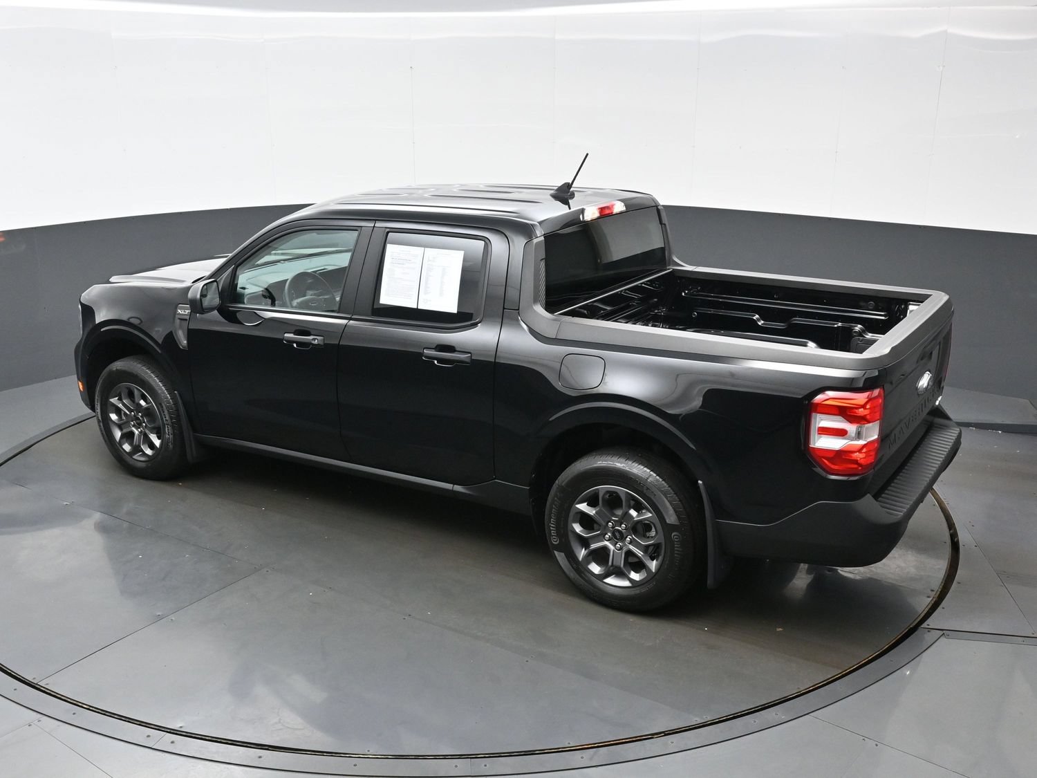 Used 2024 Ford Maverick XLT w/ Equipment Group 300A Standard AWD/4WD image 34
