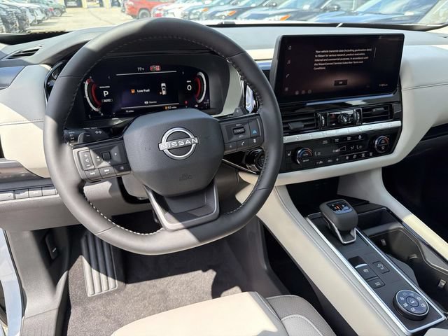 New 2026 Nissan Pathfinder SL w/ SL Premium Package (P04) AWD/4WD image 15