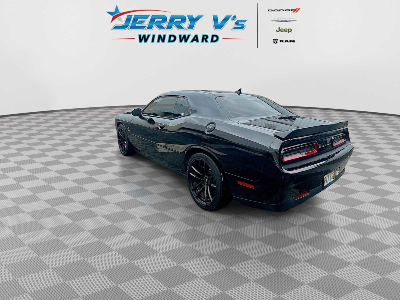 Used 2021 Dodge Challenger R/T Scat Pack RWD image 6