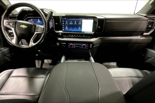 Used 2025 Chevrolet Silverado 2500 LTZ w/ Z71 Chrome Sport Edition AWD/4WD image 15