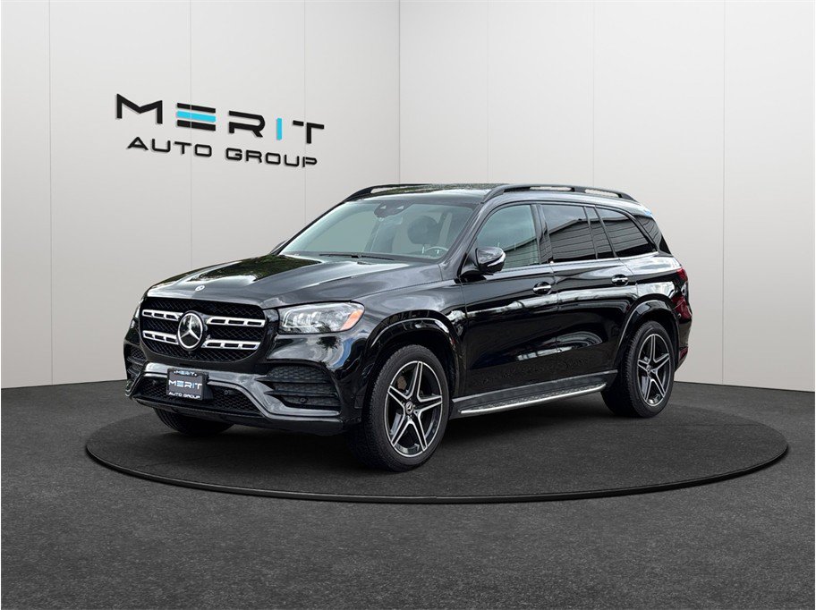 Used 2023 Mercedes-Benz GLS 580 4MATIC image 4