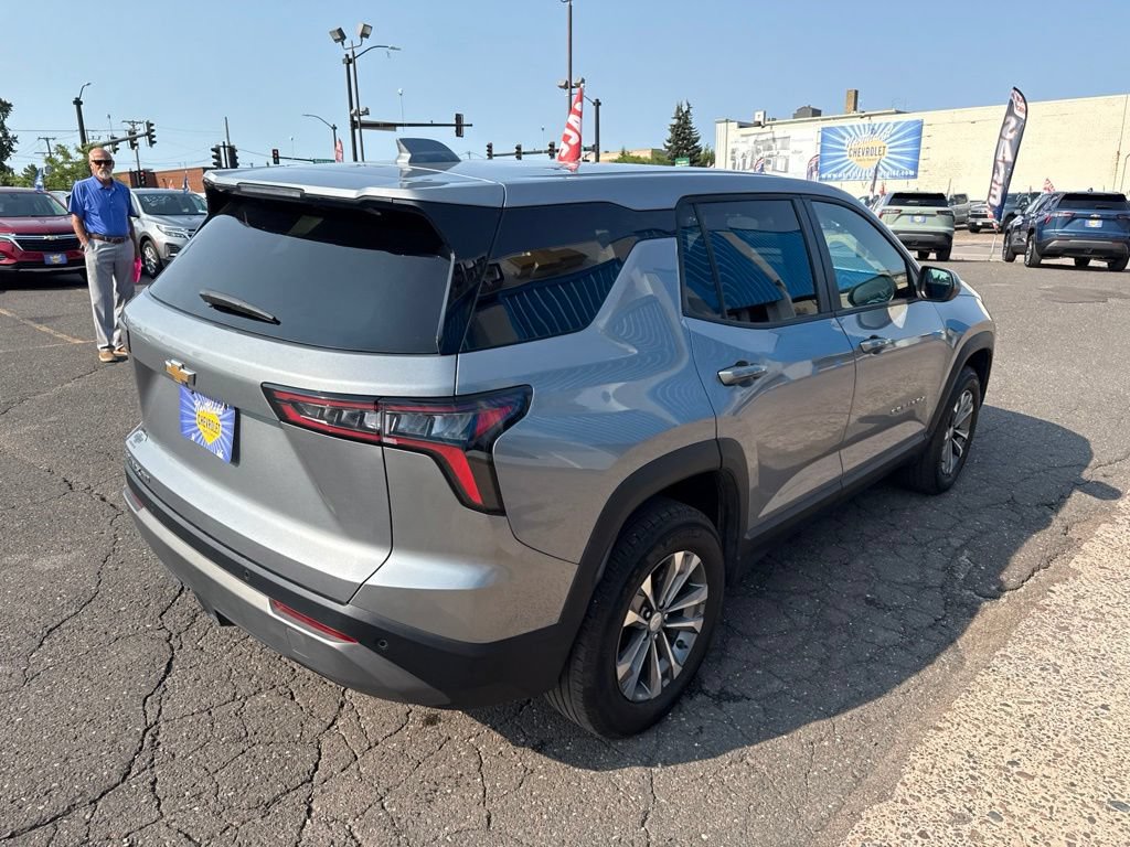 Certified 2026 Chevrolet Equinox LT AWD/4WD image 12