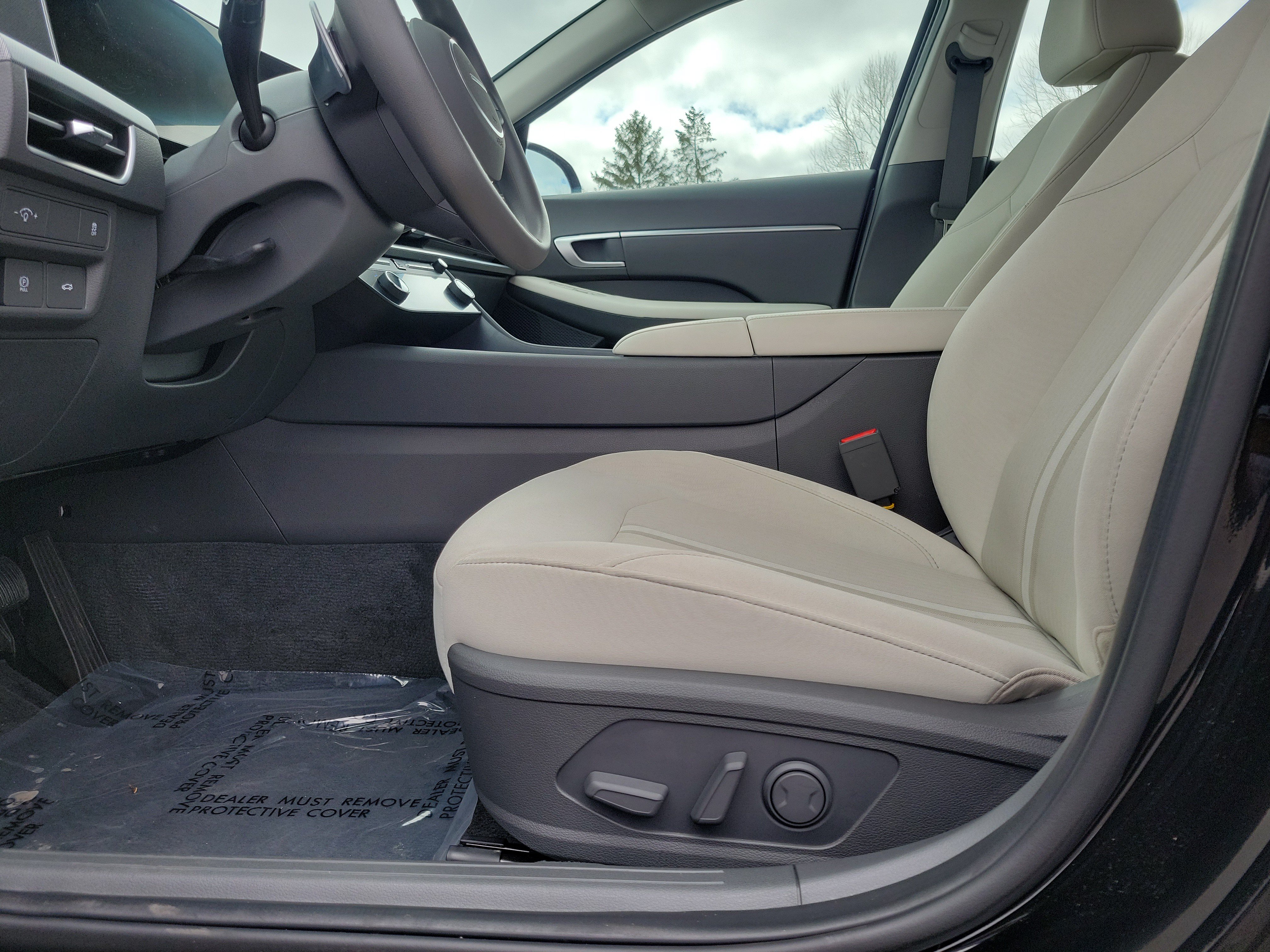 New 2025 Hyundai Sonata SEL AWD/4WD image 16