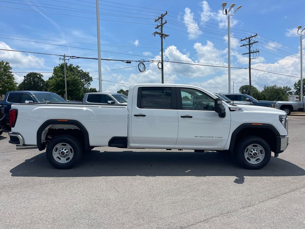 Used 2025 GMC Sierra 2500 Pro w/ Convenience Package image 6