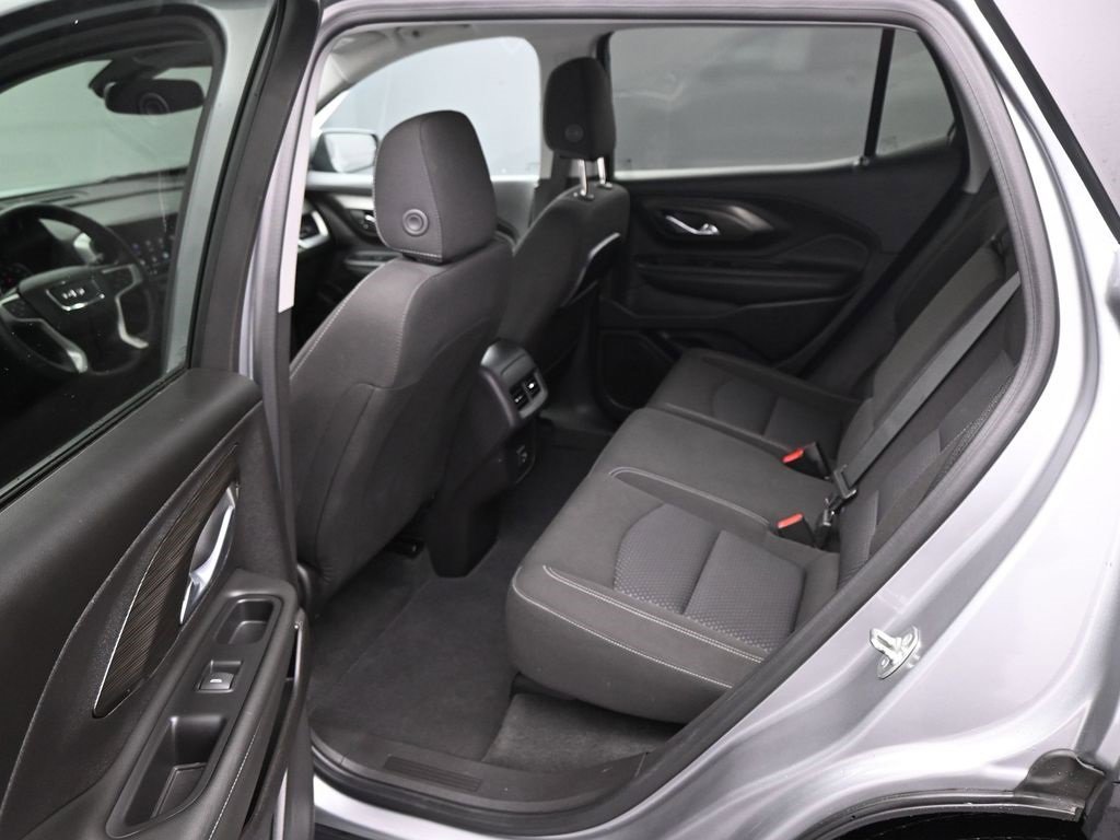 Certified 2024 GMC Terrain SLE image 19
