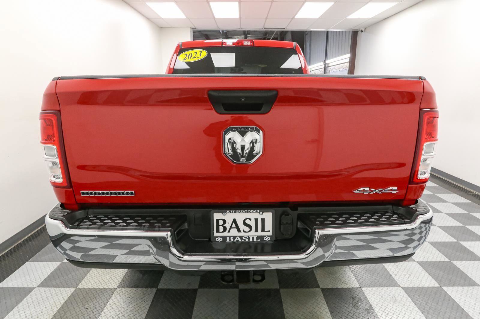 Used 2023 RAM 2500 Big Horn w/ Level 1 Equipment Group image 15