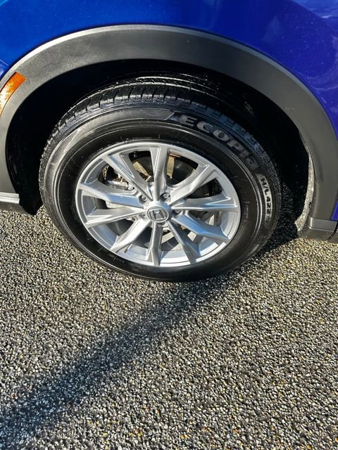 Used 2025 Honda CR-V EX image 12