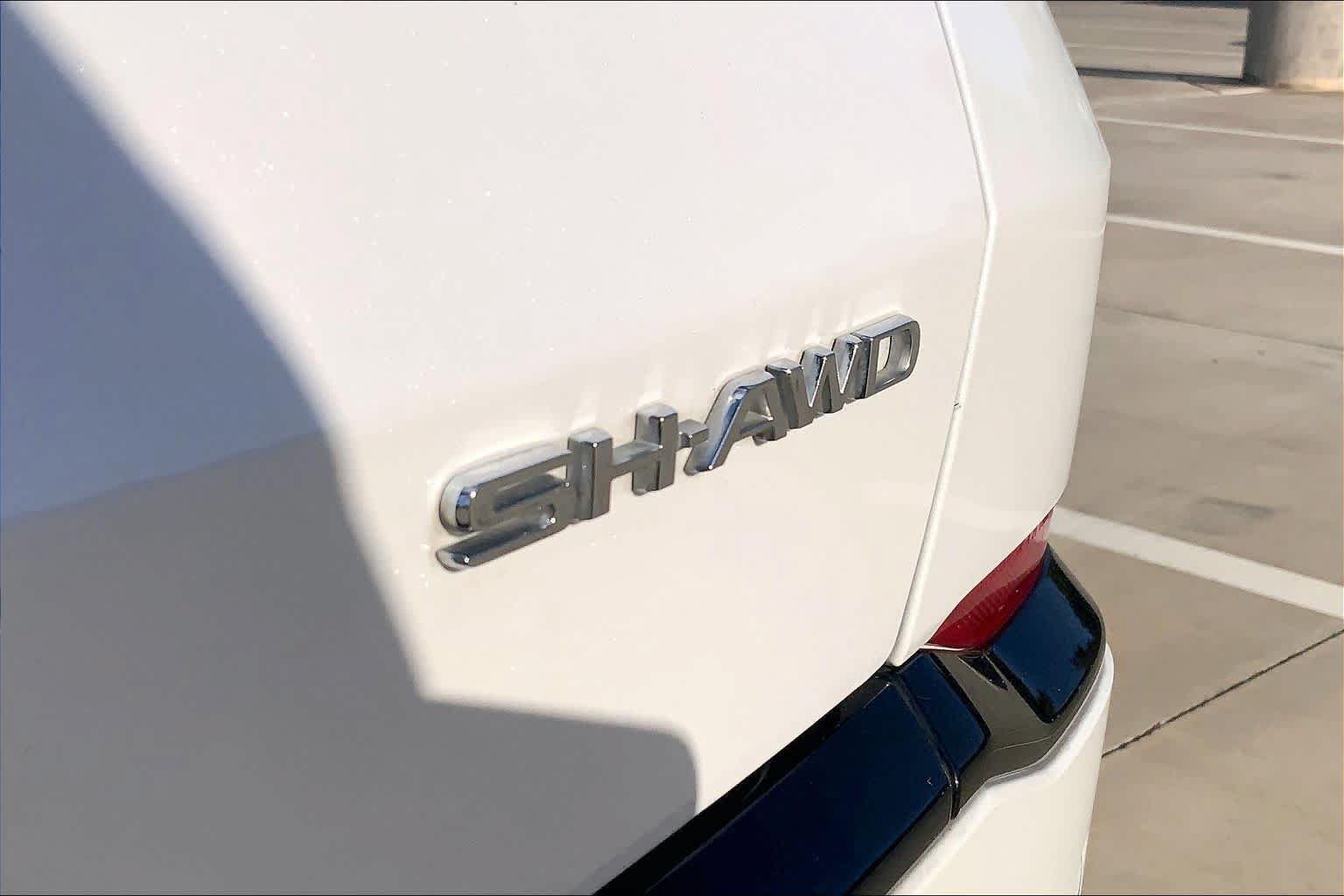 Used 2024 Acura MDX A-Spec AWD/4WD image 9