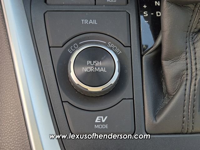 Used 2025 Toyota RAV4 XLE w/ Weather Package AWD/4WD image 31