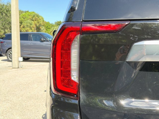 Used 2024 GMC Yukon Denali AWD/4WD image 10
