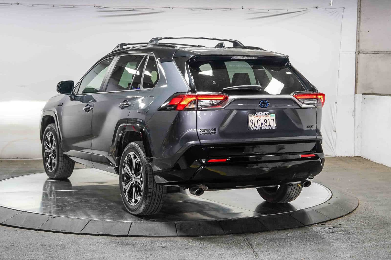 Certified 2024 Toyota RAV4 XSE w/ Weather Package AWD/4WD image 3