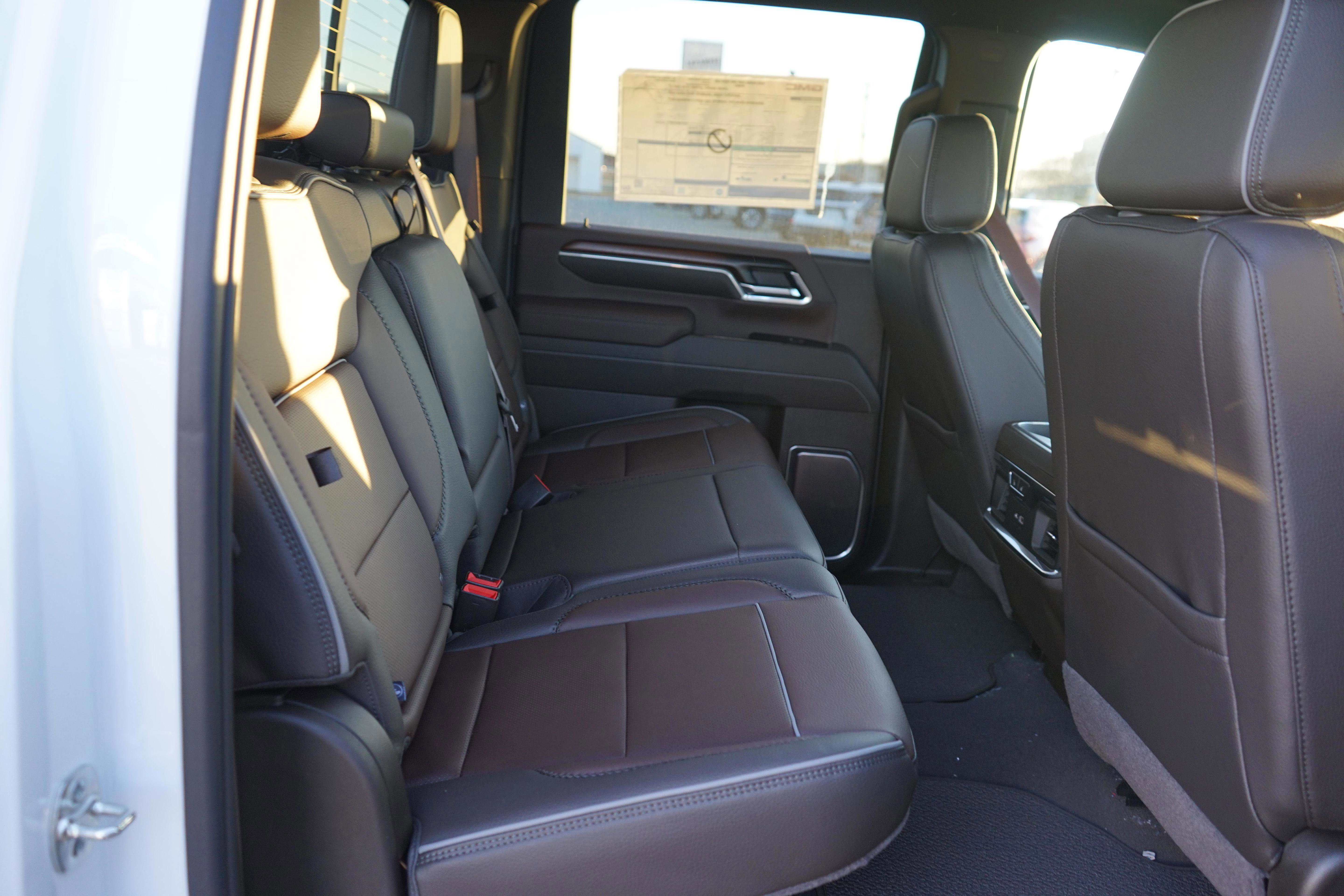 New 2026 GMC Sierra 2500 Denali w/ Technology Package image 23