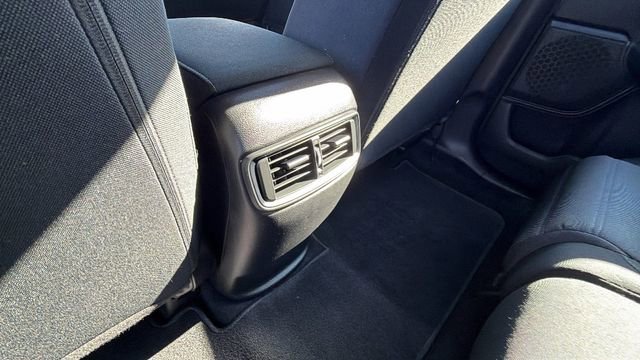 Used 2018 Honda CR-V LX image 17