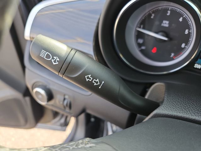 Used 2020 Buick Envision Essence w/ Experience Buick Package image 26