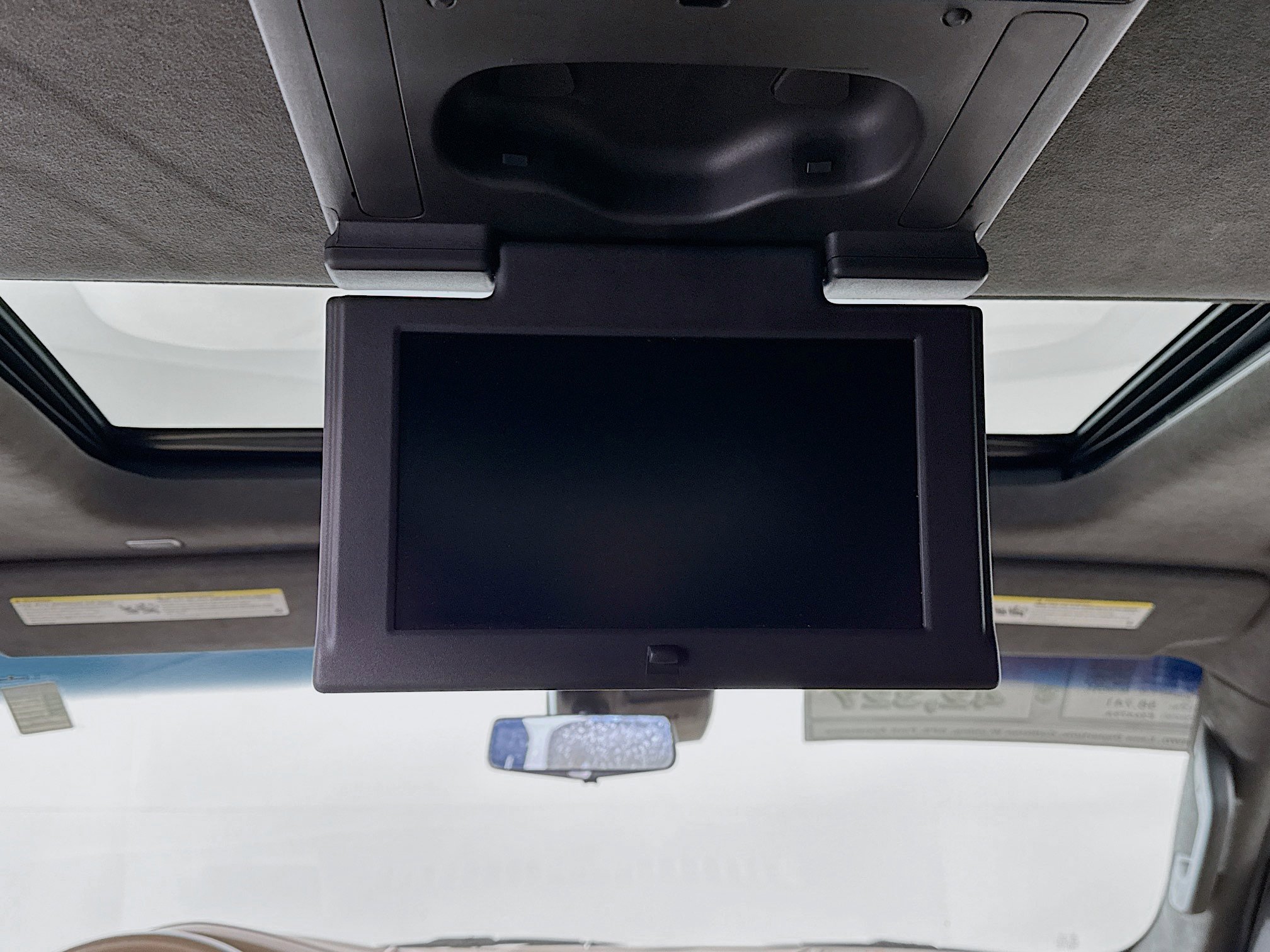 Used 2019 Cadillac Escalade ESV Platinum AWD/4WD image 27