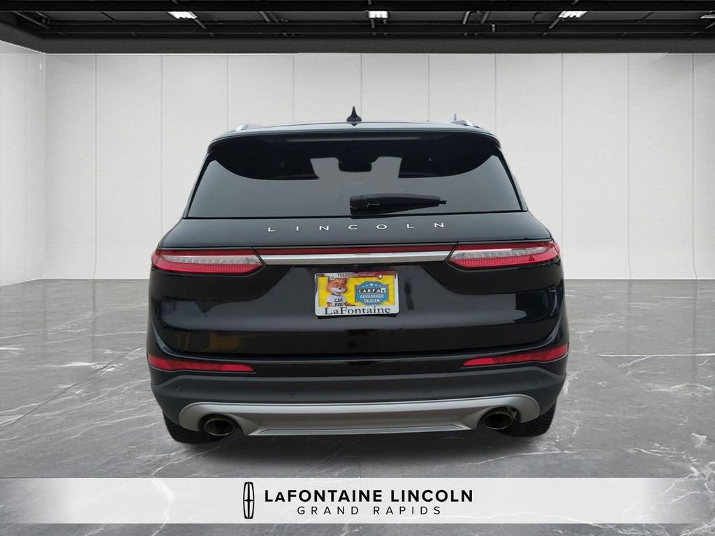 Certified 2021 Lincoln Corsair AWD image 4