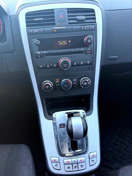 Used 2007 Pontiac Torrent AWD image 13